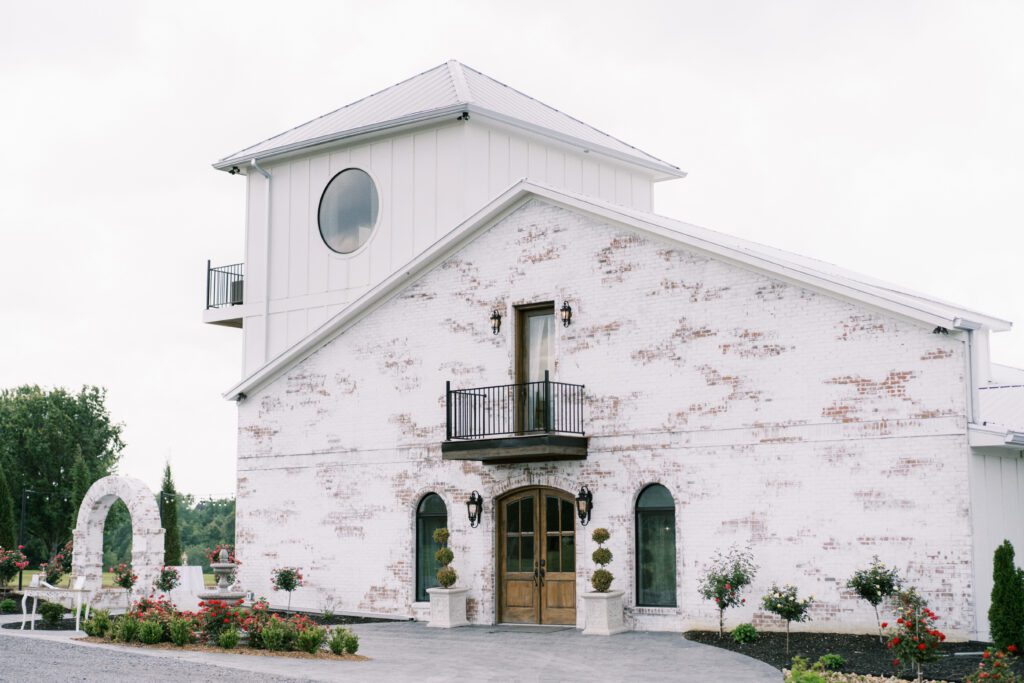 The Top 10 Wedding Venues in Chattanooga, Tennessee - Kelsey Dawn Photography